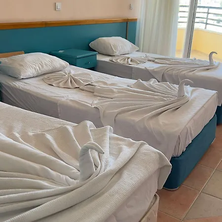 ホテル Kleopatra Sunlight 3*